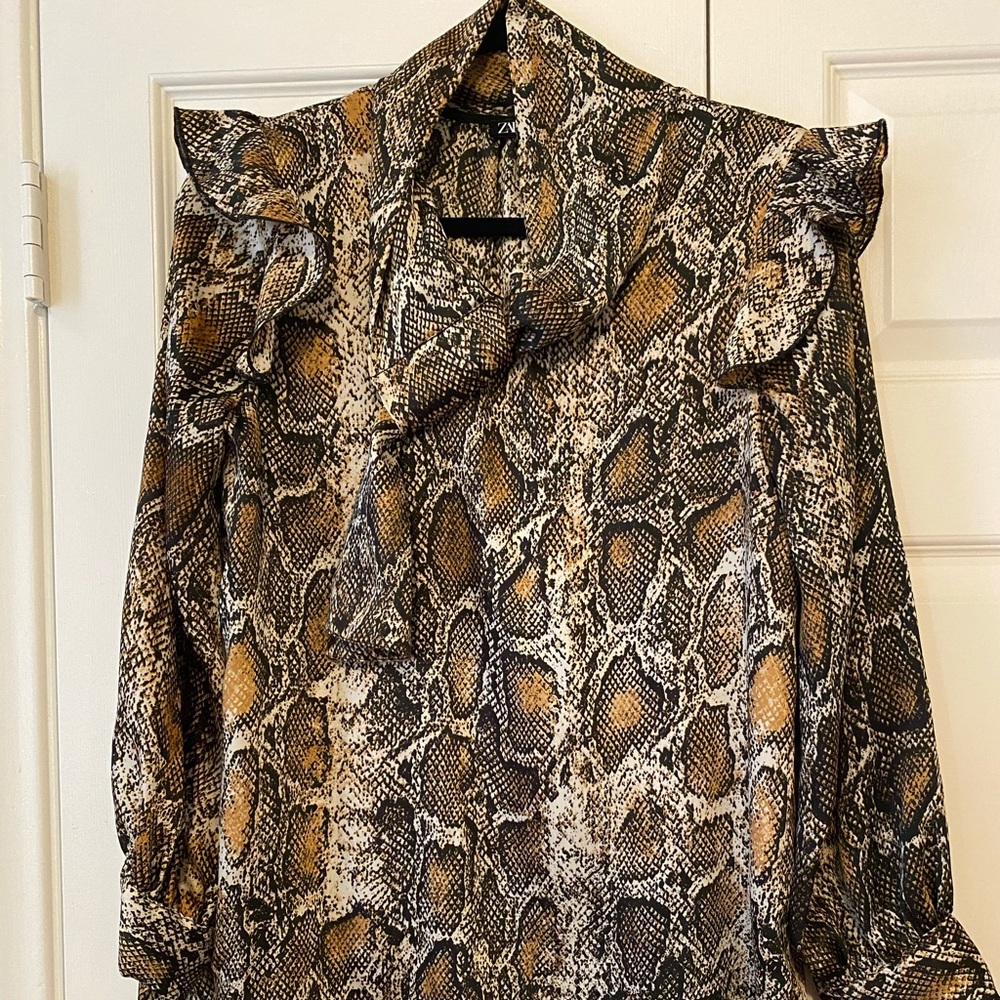 Zara women's Shirt
